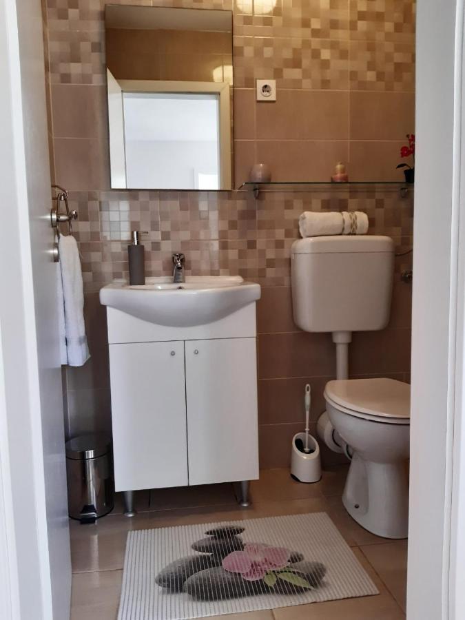 Deluxe Queen Suite